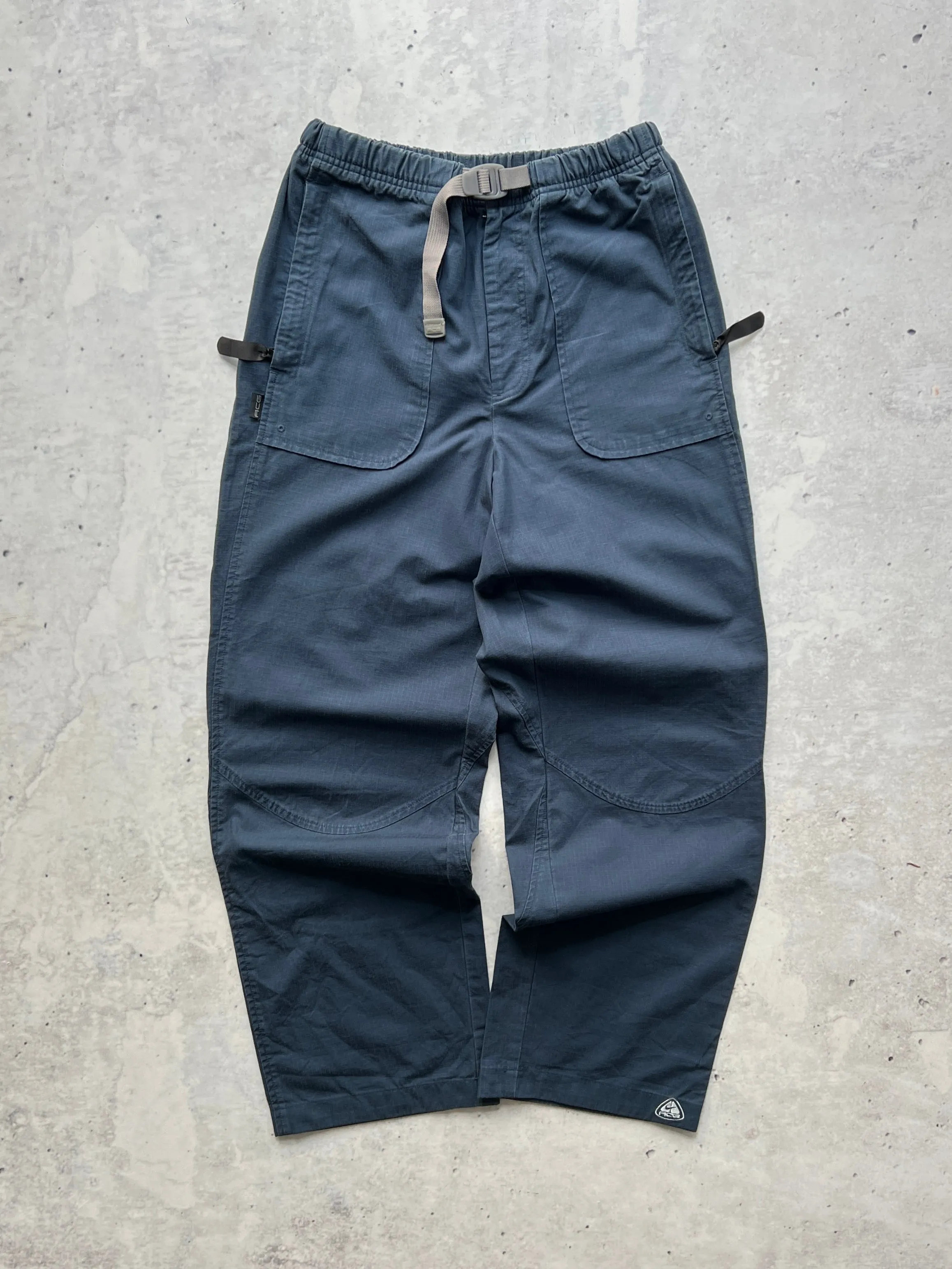 00's Nike ACG Ripstop Heavyweight Cotton Cargo Pants (W32)