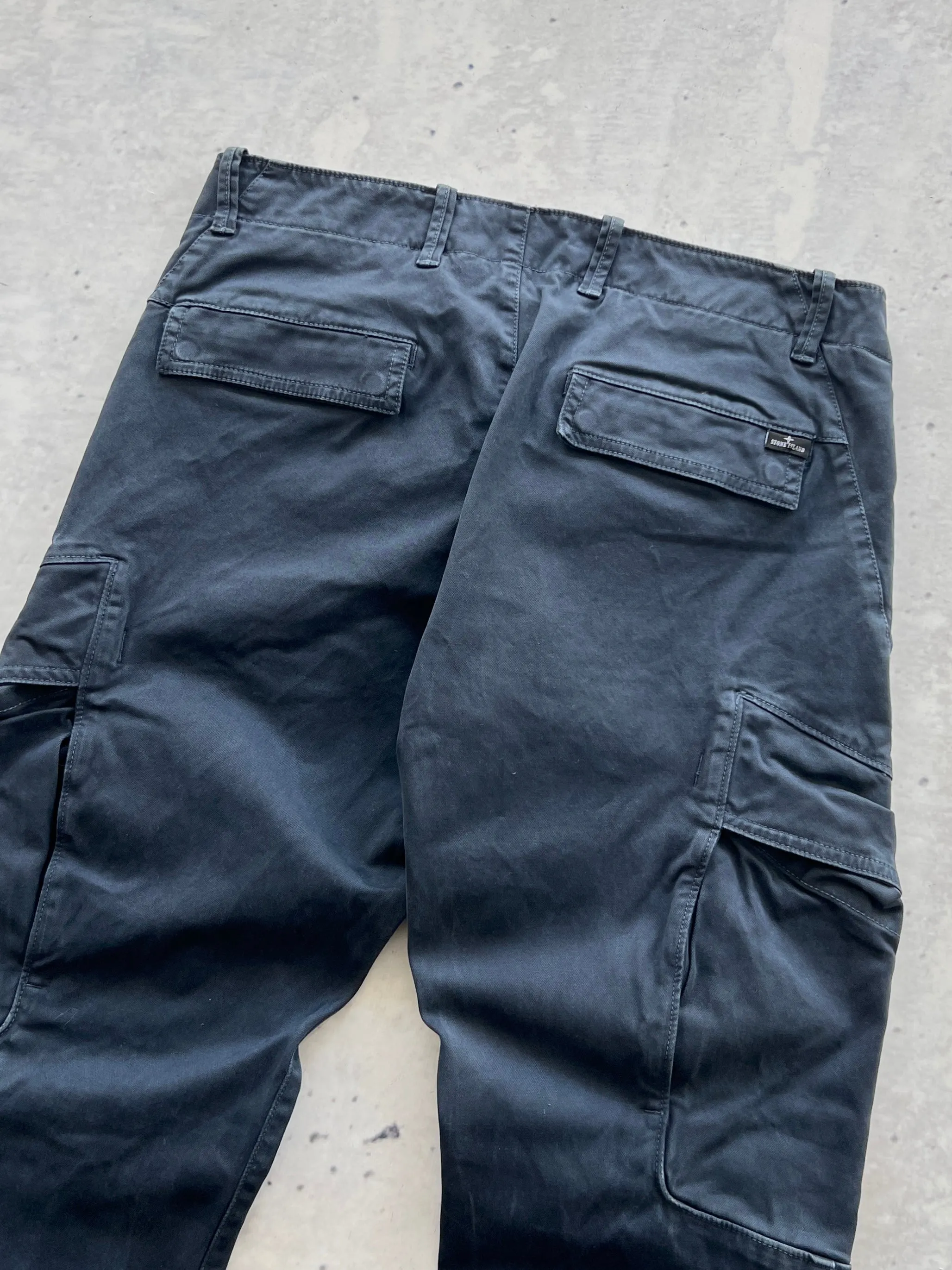 00's Stone Island cargo pants (W32 L34)