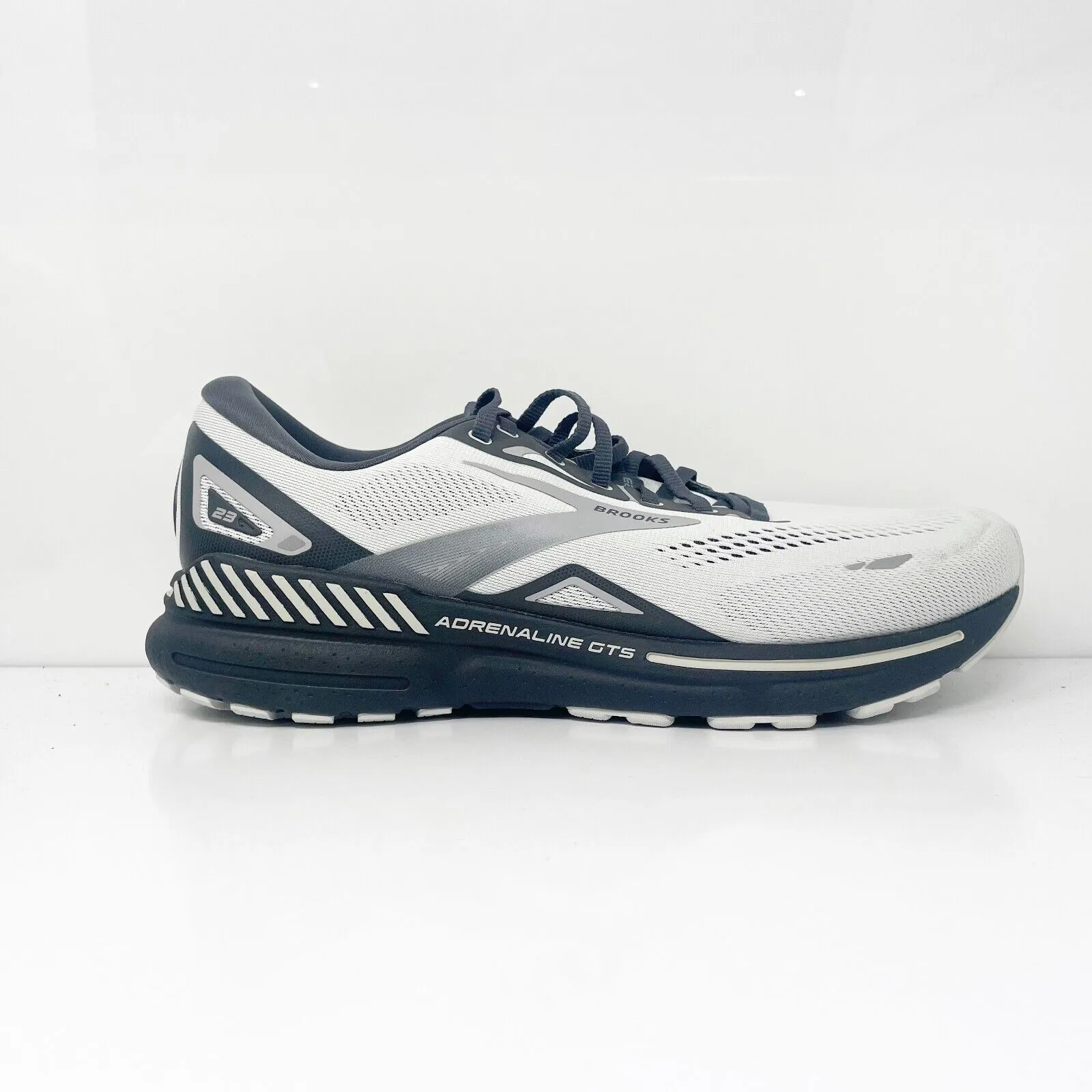 Brooks Mens Adrenaline GTS 23 1103912E065 Gray Running Shoes Sneakers Sz 11.5 2E