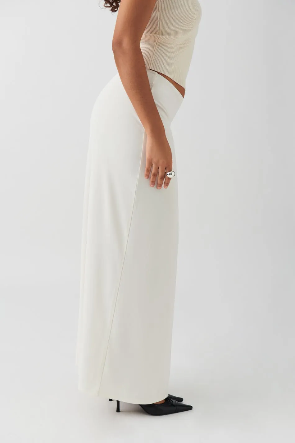 Low waist maxi skirt