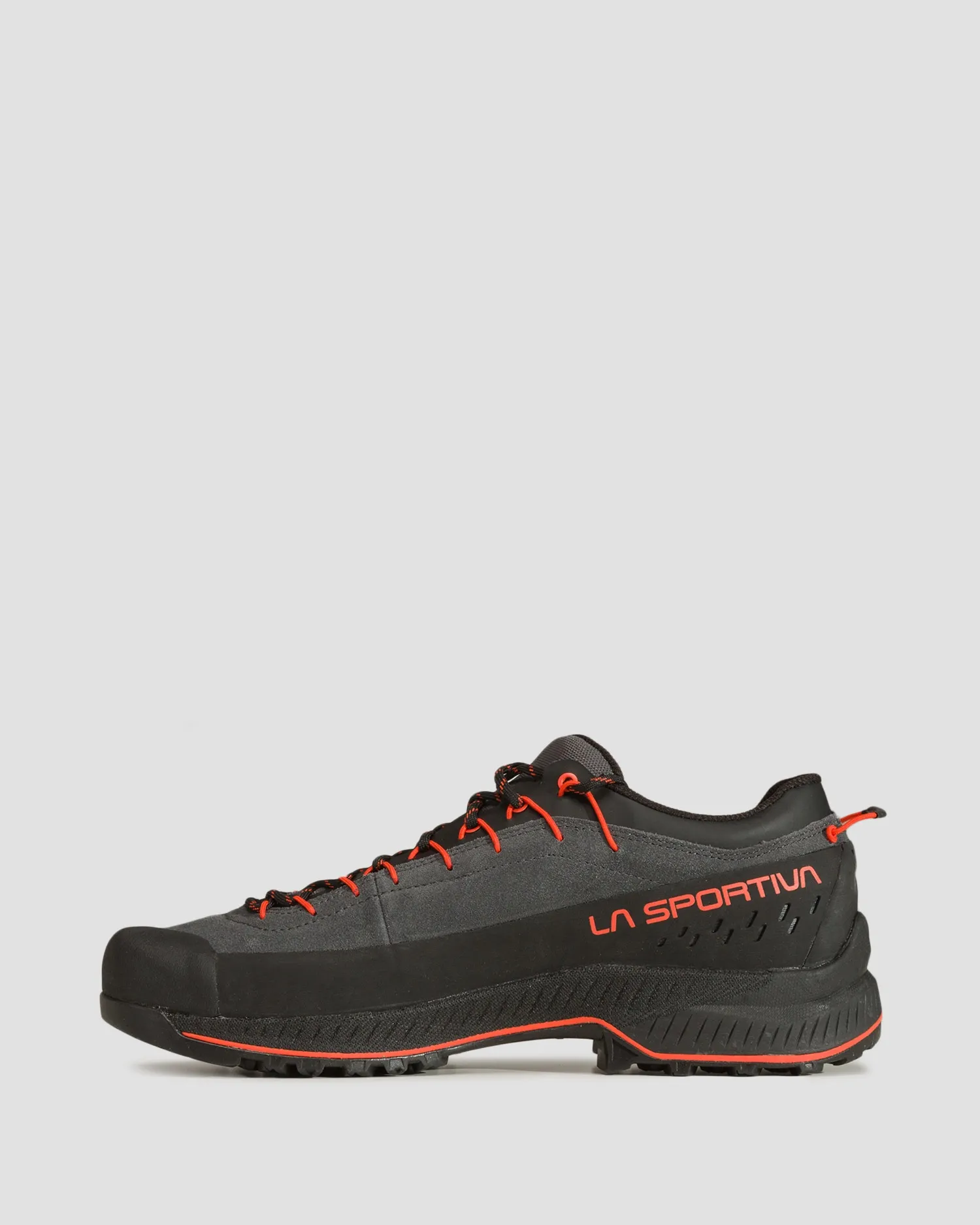 Men's grey climbing shoes La Sportiva TX4 Evo 37b900322-carboncherrytomato