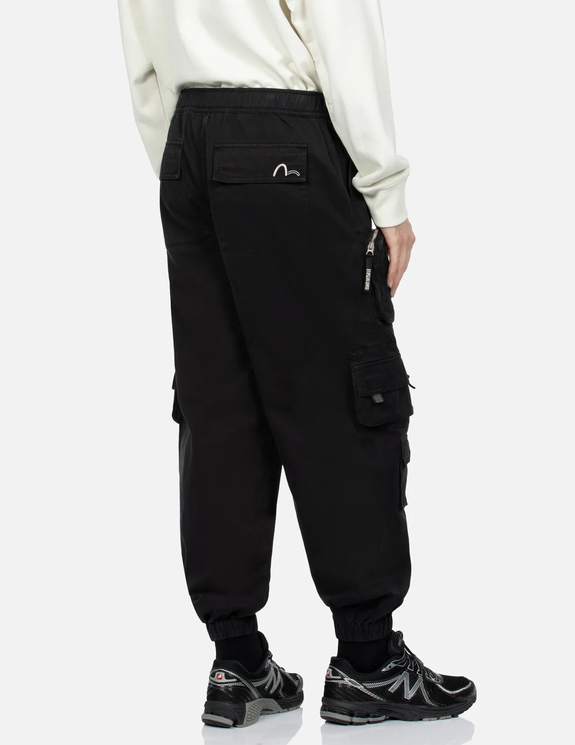 Mountain Embossed Badge Regular fit Cargo Pants