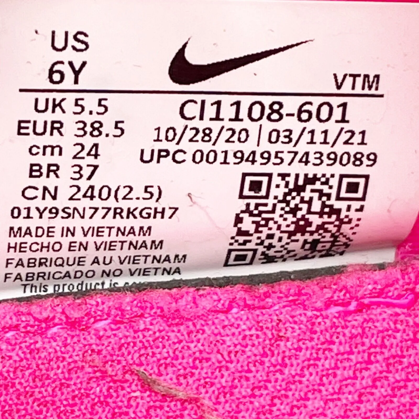 Nike Boys Air Max 270 Extreme CI1108-601 Pink Running Shoes Sneakers Size 6Y