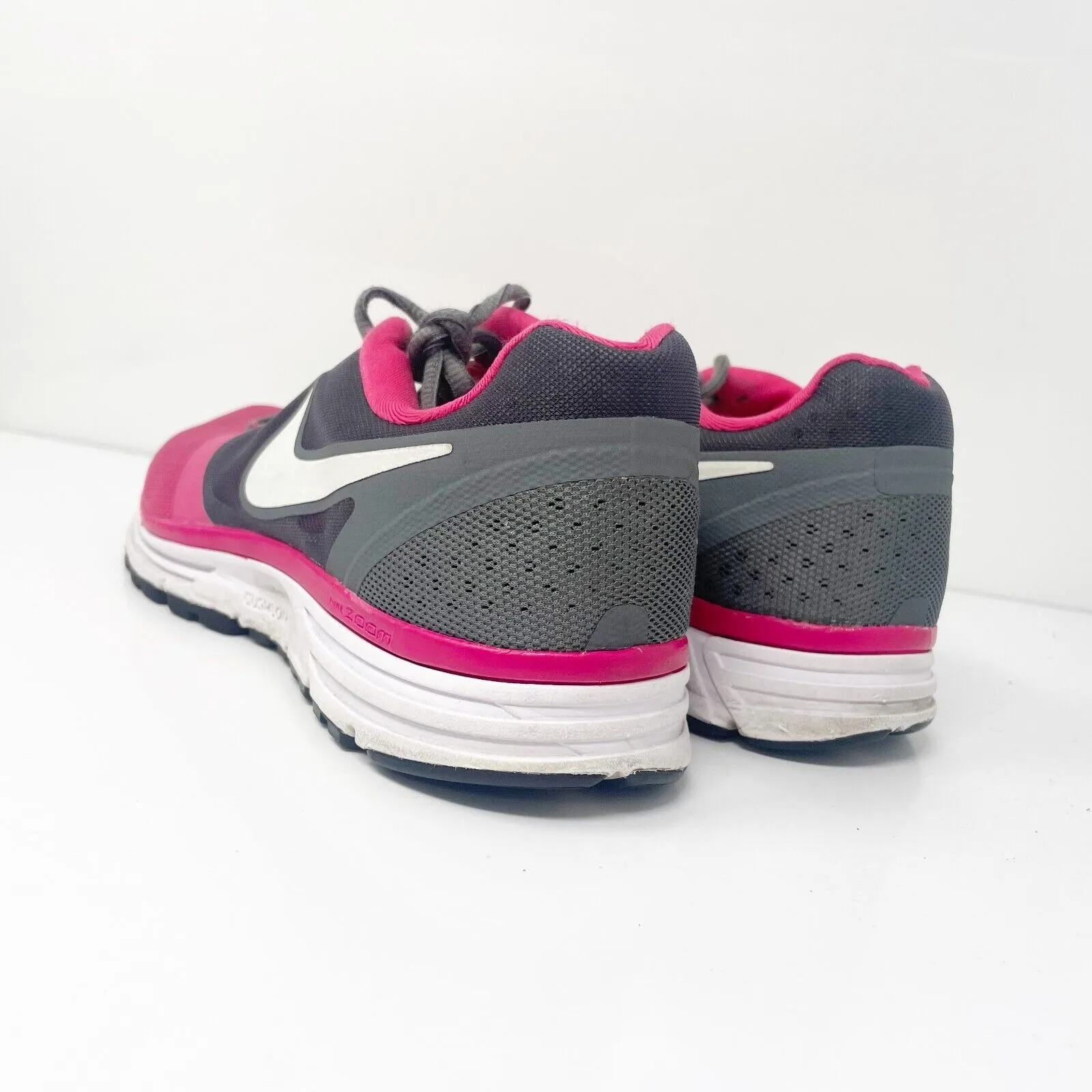 Nike Womens Zoom Vomero Plus 8 580593-610 Pink Running Shoes Sneakers Size 7.5