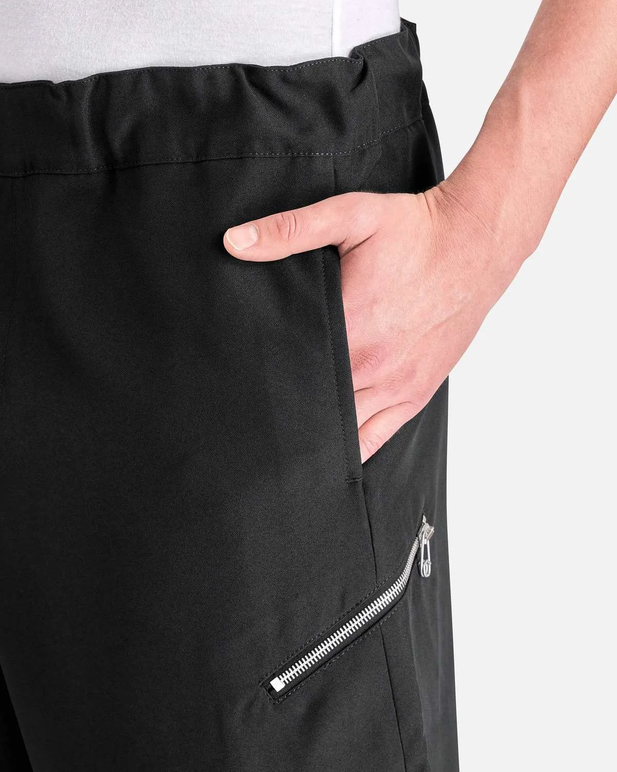 Regs Short - Black