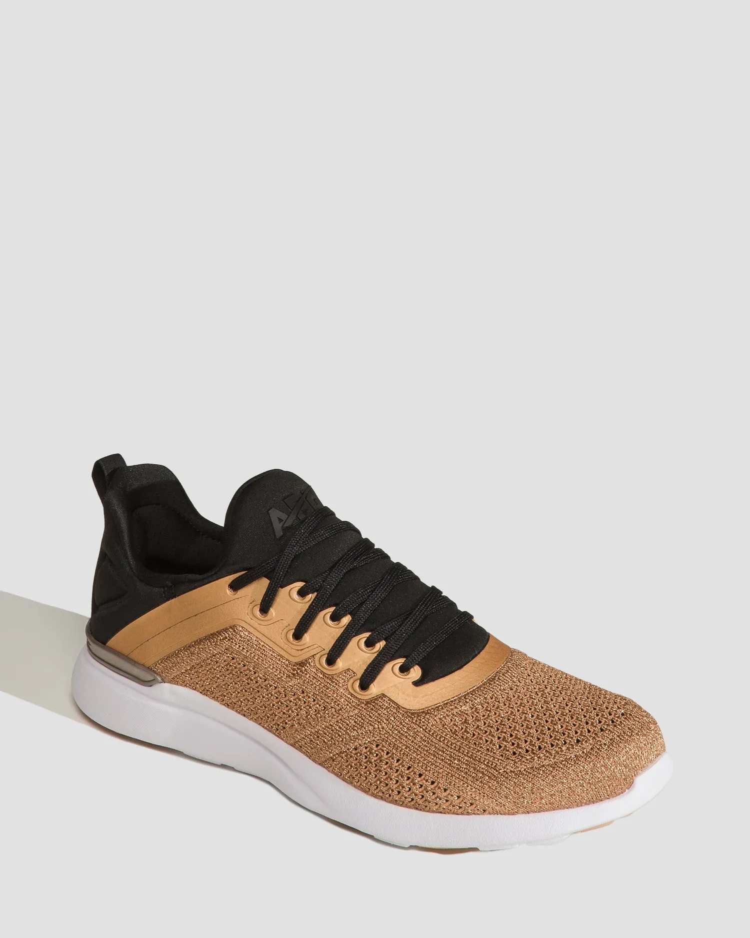 Shoes APL TECHLOOM TRACER 22011421220-rosegold-black-white