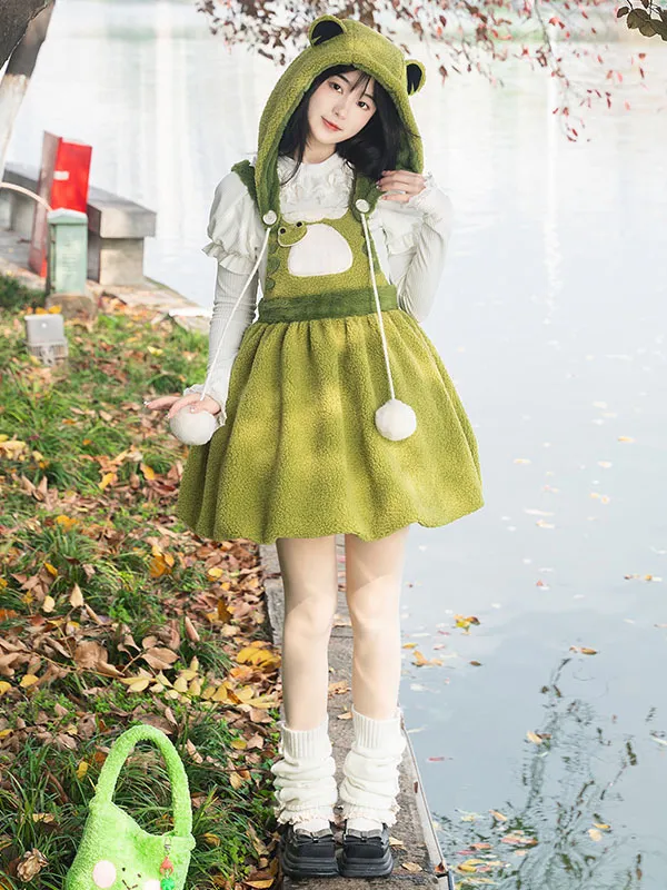 Sweet Lolita Dress Polyester Sleeveless Pom Poms Dress