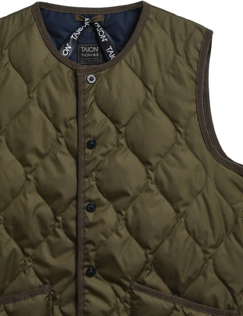 Taion Military Crew Neck Down Vest Dark Olive