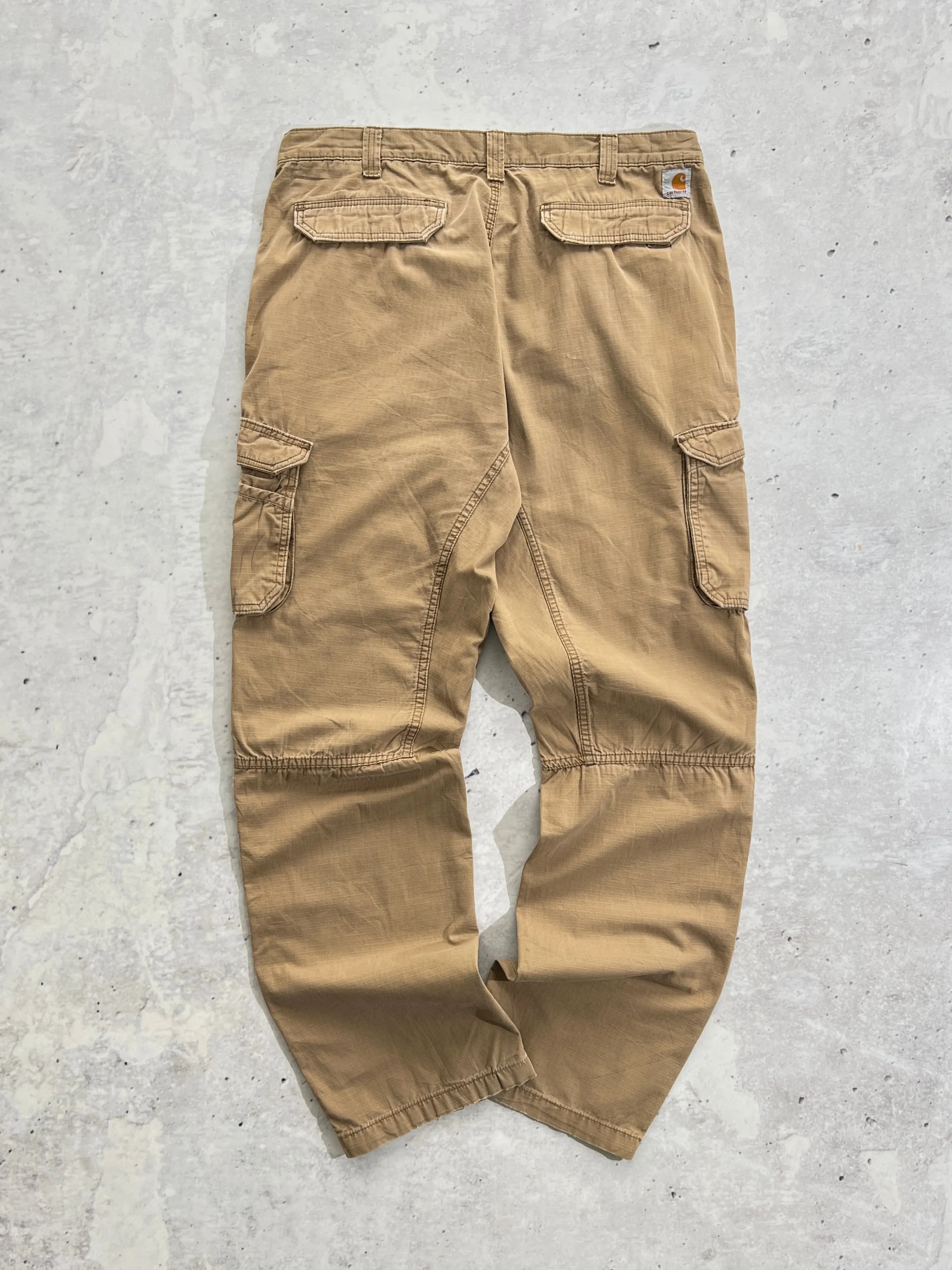 Vintage Carhartt cargo work pants (W38 x L34)