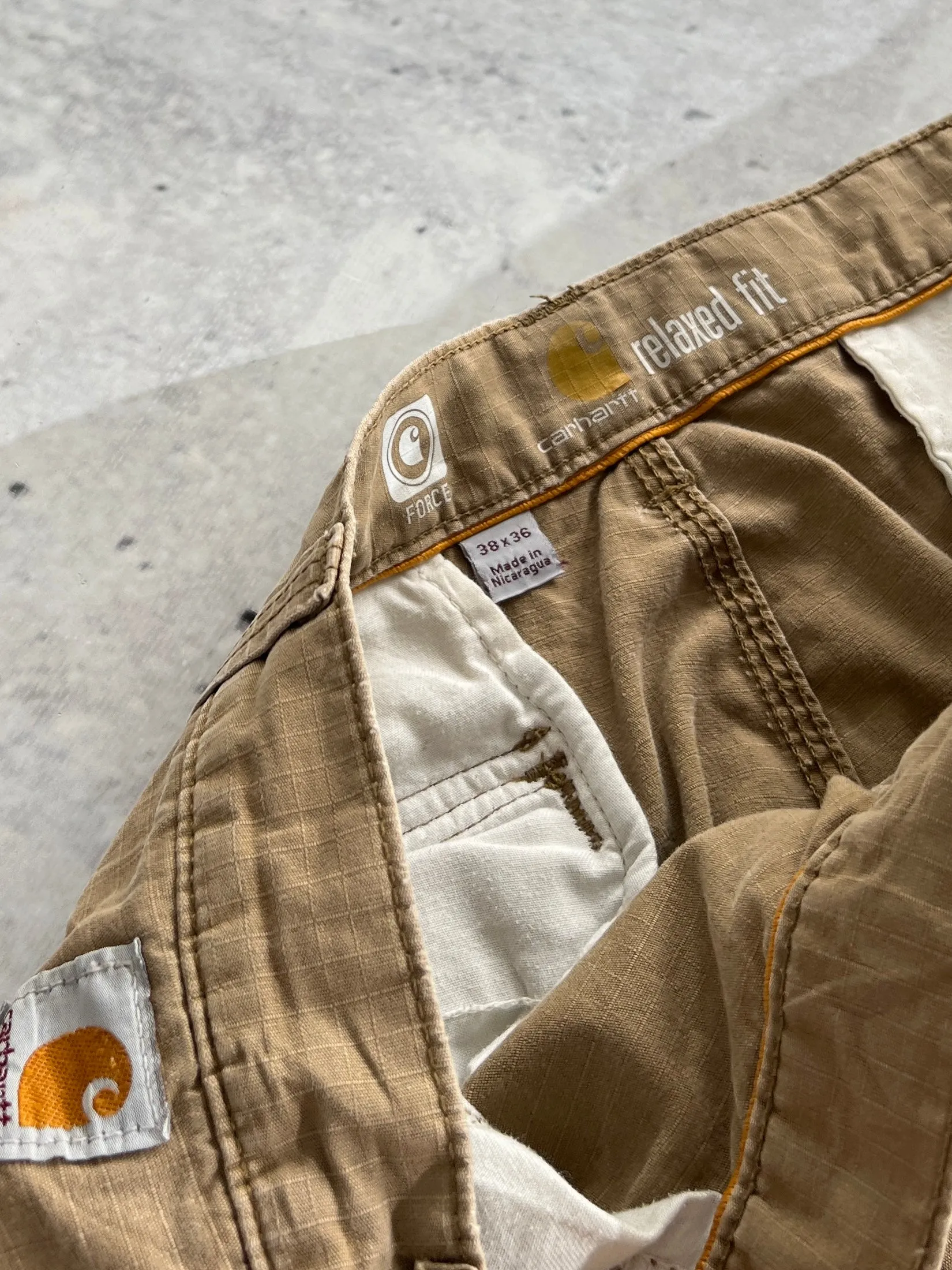 Vintage Carhartt cargo work pants (W38 x L34)